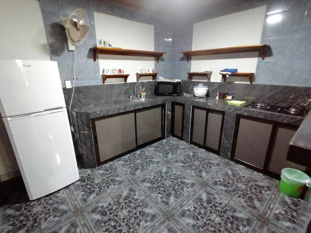 Casa Quepos Hotel Kültér fotó